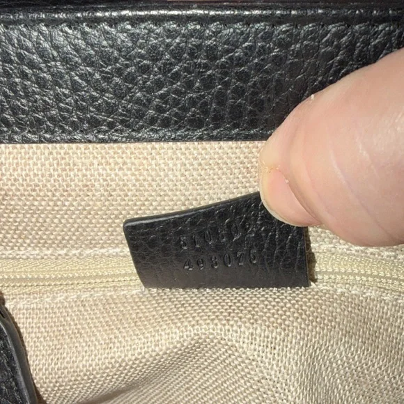 SOLD. ❌❌❌❌Gucci Interlocking GG Black Leather Bag w COA - Picture 4 of 9